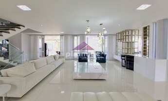 Imagem: Casa para venda tem 580 metros quadrados