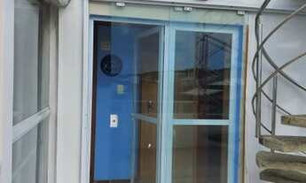 Imagem 6: Casa de condomínio sobrado para venda tem 300 metros quadrados com 6 quartos