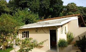 Imagem 7: Casa de condomínio para venda tem 630 metros quadrados com 3 quartos