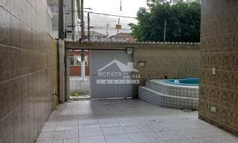 Imagem 2: Casa ISOLADA no Forte, 3 Dormitórios, Piscina, Churrasqueira, Confira na Imobiliária em Pr