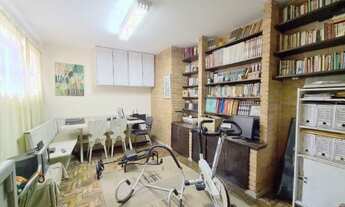 Imagem 7: CASA ESPAÇOSA NA V. MASCOTE!! QUINTAL GRAMADO C/ CHURRASQUEIRA!!