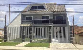 Imagem 2: Sobrado para venda possui 380 metros quadrados com 4 quartos em Capão Raso - Curitiba - PR