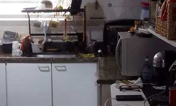 Imagem 6: Sobrado 3 dormitórios, 2 banheiros, garagem, na Ponta da Praia