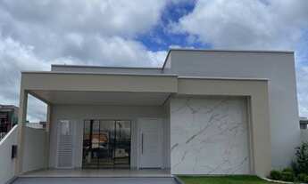 Imagem: Residência no condomínio vila bela