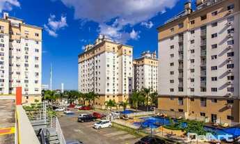 Imagem 3: Apartamento para aluguel possui 68 metros quadrados com 3 quartos em Guaíra - Curitiba - P