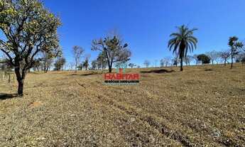 Imagem 5: Terreno de 15 hectares a 1.2 km da MG-050 com topografia espetacular