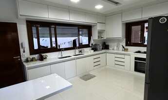 Imagem 4: Casa de condomínio para venda com 360 metros quadrados com 5 quartos