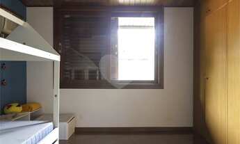 Imagem 5: 4 dormts. sendo 2 suites, 6 vagas, piscina, 2 churrasqueiras, salão de festas