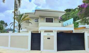 Imagem 2: Teresópolis, lançamento próximo ao clube comary !