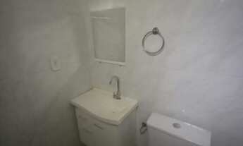 Imagem 4: CASA DE FUNDOS NA QNM 34