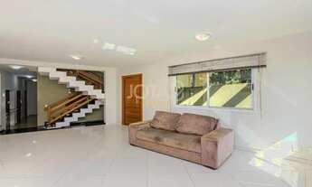 Imagem 2: CASA COM 6 QUARTOS, SENDO 4 SUÍTES NO UBERABA Casa com 6 dormitórios no Uberaba - Jota8 Im