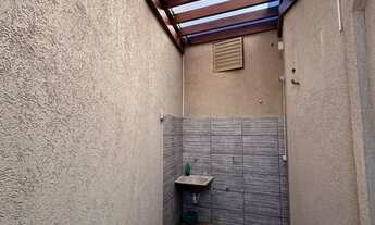 Imagem 4: Baixou!! Casa de esquina a venda, rica em porcelanato, bom gosto e estilo! No Jose Abrão