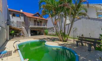 Imagem 2: Casa 4 dorm no Bairro Chácara das Pedras