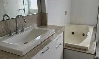 Imagem 16: Excelente apto de frente para o parque da luz com sala ampla com mesa de jantar com 8 cade