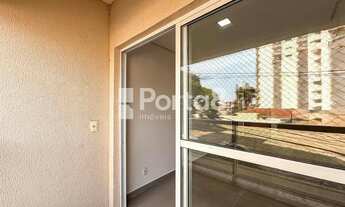 Imagem 7: Apartamento com 3 Dormitórios no Ed. Fênix Para Venda e Locação - Próximo à Santa Casa