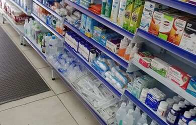 Imagem 2: Farmácia Galpão / depósito com 1 vaga na garagem