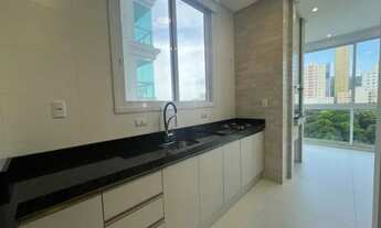 Imagem 6: Aluguel Anual 4 suítes quadra do Mar Mobiliado