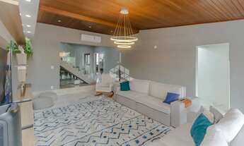 Imagem 3: Casa 300m², 6 dormitórios no Três Figueiras, Porto Alegre