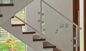 Imagem 4: Casa de alto padrão, com 4 quartos e localização nobre no centro de Miguel Pereira