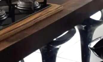 Imagem 7: Aluguel de temporada Jurere Internacional casa com piscina e mesa de sinuca