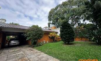 Imagem: Casa com 4 dormitórios para alugar, 275