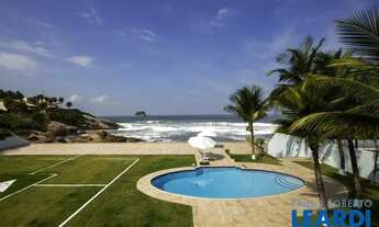 Imagem 3: CASA ASSOBRADADA - BALNEÁRIO PRAIA DO PERNAMBUCO - SP