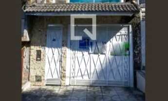 Imagem: Casa sobrando