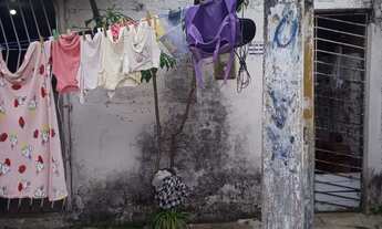 Imagem: Vende-se 2 casas por 75.000