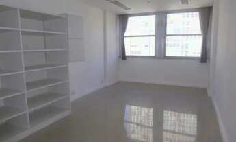 Imagem 3: Sala para alugar por R$ 2.300,00/mês ou para vender por R$180.000,00, 74 m² - Centro - Rio