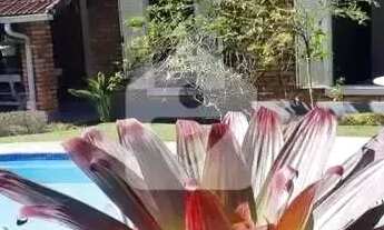 Imagem: Casa charmosa e reformada, pronta para