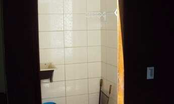 Imagem 5: Casas com um quarto região dos lagos com piscina