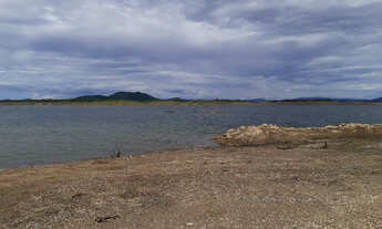 Imagem 2: Lotes no lago serra da mesa
