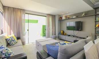 Imagem 2: Cobertura para venda possui 134 metros quadrados com 2 quartos em Passo da Areia - Porto A