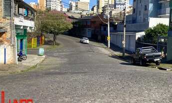 Imagem: Casa na Região Central - Bairro Cristo