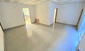 Imagem 3: Apartamento com Área Privativa à Venda - 3 Quartos sendo 1 Suíte - 2 Vagas sob pilotis - B