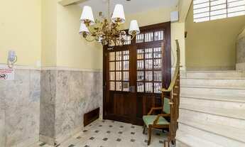 Imagem 7: CENTRO , Edifício ASSAD ZACARIAS , uma quadra da PRAÇA OSÓRIO