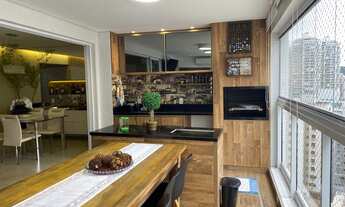 Imagem 6: Lindo apartamento à venda em prédio cobiçado da Ponta da Praia, Santos-SP. Ampla varanda g