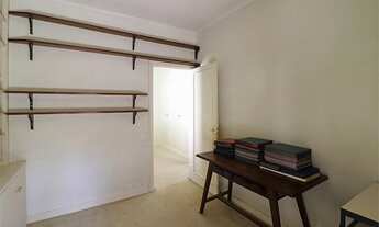 Imagem 2: Casa para venda tem 306 metros quadrados com 5 quartos em Consolação - São Paulo - SP