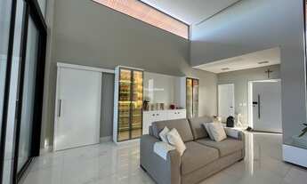 Imagem 2: CAMPO GRANDE - Casa de Condomínio - Residencial Alphaville IV