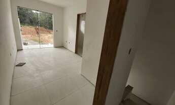 Imagem 4: Sobrado c/ 02 suites em São José-SC