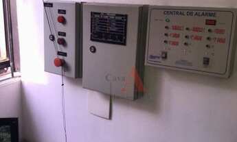 Imagem 7: Prédio próximo a estação do metro, em área de estacionamento fácil e com acesso rápido par