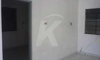 Imagem 6: Terreno com duas casas antigas