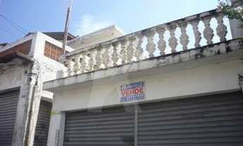 Imagem 2: Terreno com duas casas antigas