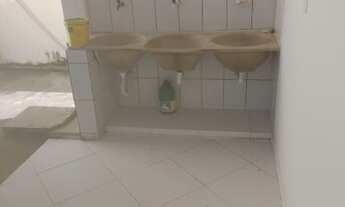 Imagem 3: Casa com 2 dormitórios para alugar, 132 m² por R$ 1.300/mês - Monte Castelo - Teixeira de