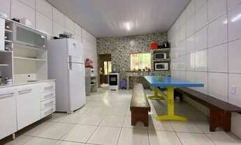 Imagem 4: 1898 Casa em Alvenaria no Bairro Costeira, localização tranquila, distante 1400m da lagoa