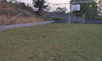 Imagem 7: Chácara tem 450 metros quadrados com 4 quartos em 4 banheiros <br>Terreno 5550metros