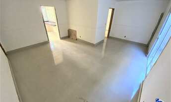 Imagem 6: Apartamento com Área Privativa à Venda - 3 Quartos sendo 1 Suíte - 2 Vagas sob pilotis - B