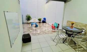 Imagem 2: Casa de condomínio possui 130 m² com 3 quartos sendo 1 suíte em Jardim Europa - Goiânia