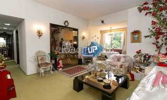 Imagem: 3 Quartos - Varanda - Dependência - Vista