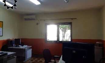 Imagem 2: SOBRADO CENTRO Galpão / depósito com 5 vagas na garagem